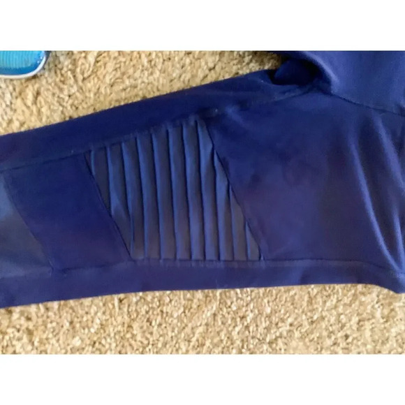 ALO Blue Navy Womens Pull On Moto Yoga Workout Full Length Leggings Size Small - Picture 3 of 9